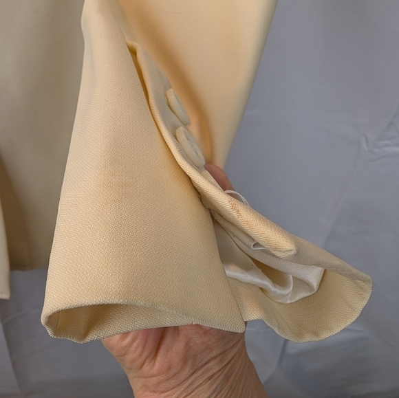 Smythe cream wool blazer size 6 VGUC (minor stains) - Picture 15 of 16